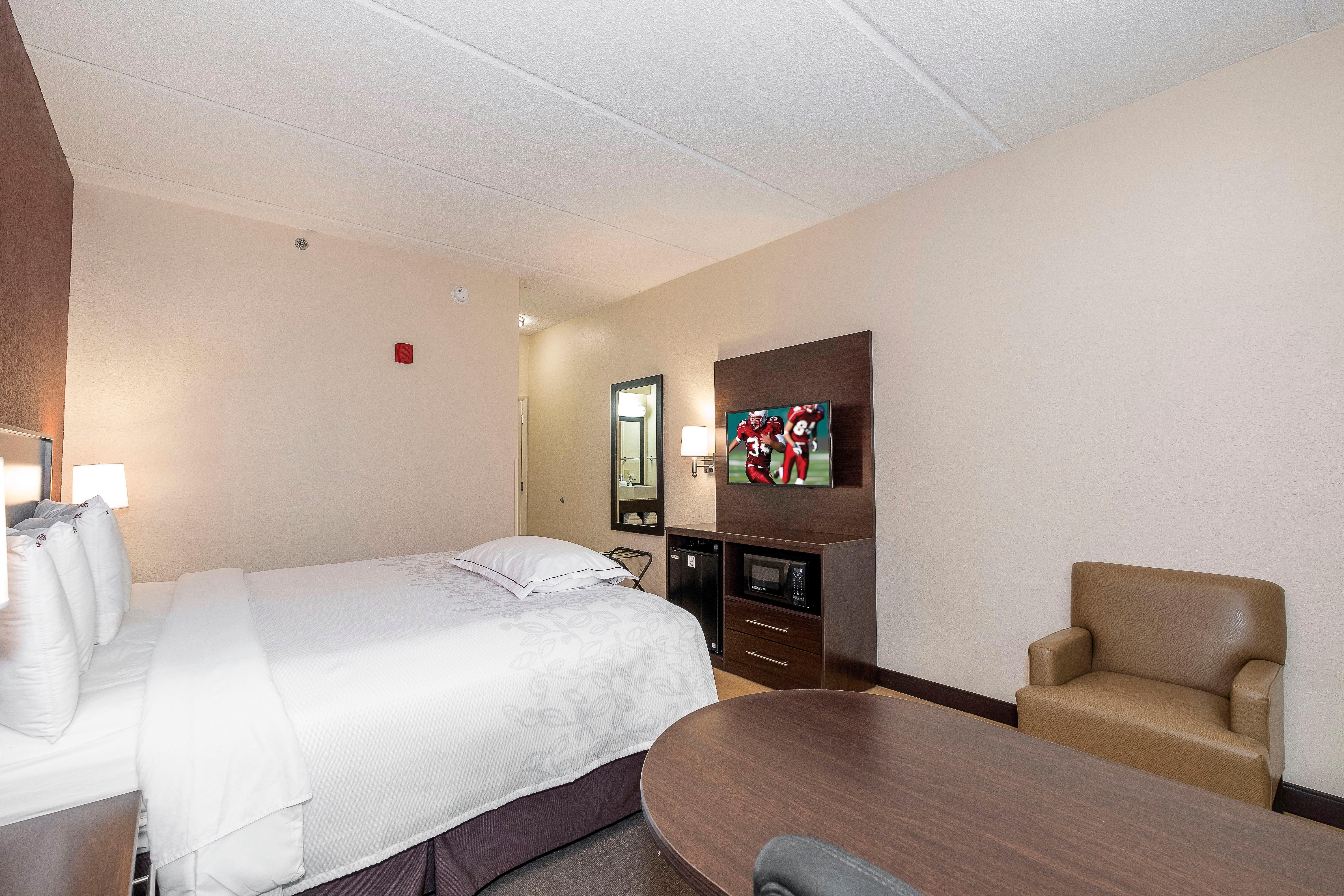 Red Roof Inn Plus+ Jacksonville - Southpoint Esterno foto