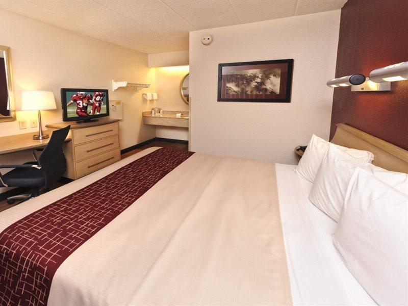 Red Roof Inn Plus+ Jacksonville - Southpoint Esterno foto