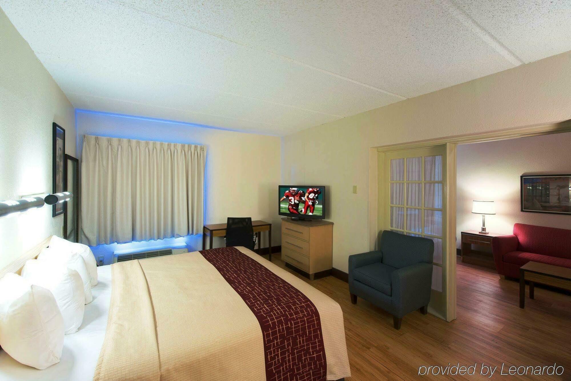 Red Roof Inn Plus+ Jacksonville - Southpoint Esterno foto