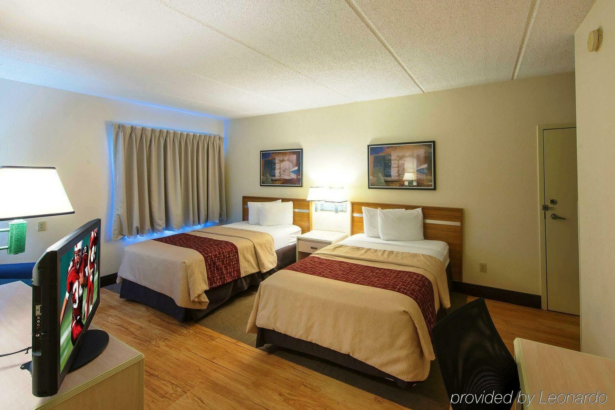 Red Roof Inn Plus+ Jacksonville - Southpoint Esterno foto